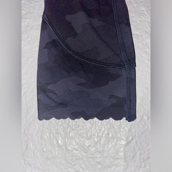 Lululemon Camouflage Leggings - Picture 3 of 9